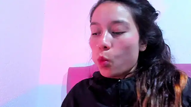 teffy lee online show from 02-18-25, 08:36