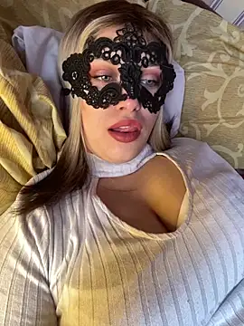 Snapshot of 69Laura696 chatting on 02-15-25, 10:33 69Laura696 online show from 02-15-25, 10:33