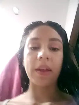 Luci And Sofi online show from 03-03-26, 10:11