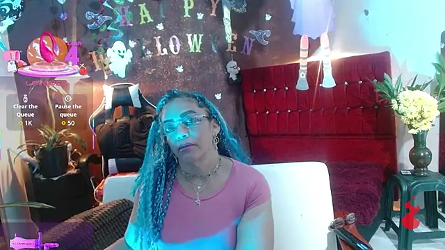 Snapshot of PervertedMature chatting on 10-12-25, 01:29 PervertedMature online show from 10-12-25, 01:29