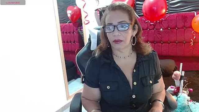 Snapshot of PervertedMature chatting on 03-09-25, 03:22 PervertedMature online show from 03-09-25, 03:22