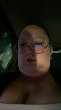 Chloee ep online show from 11-27-25, 12:11