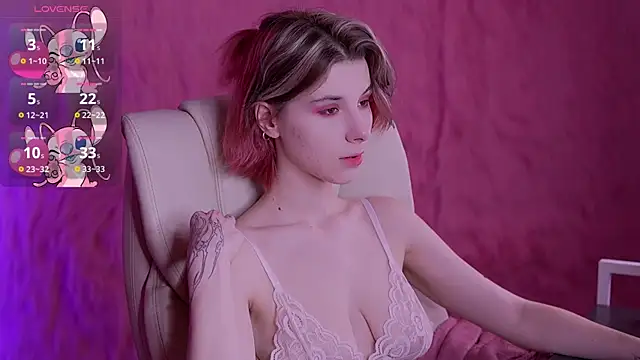 HaylaAmber online show from 02-02-25, 06:58