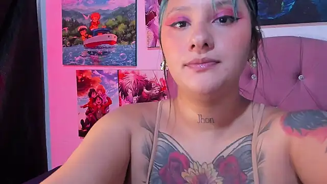 Snapshot of Mila_nixon02 chatting on 07-11-26, 04:40 Mila nixon02 online show from 07-11-26, 04:40