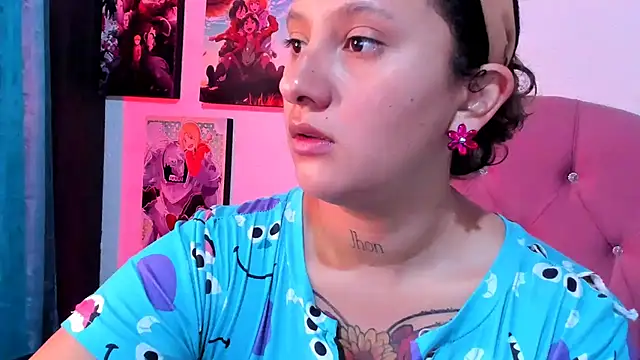 Mila nixon02 online show from 11-14-25, 03:48