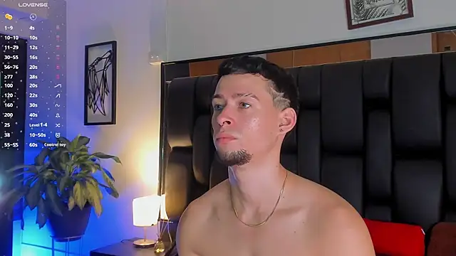 JadeSmiith  online show from 10-07-25, 10:22