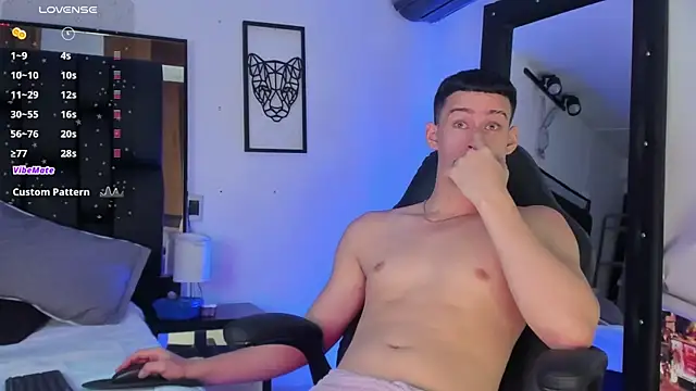 JadeSmiith  online show from 03-21-25, 10:28