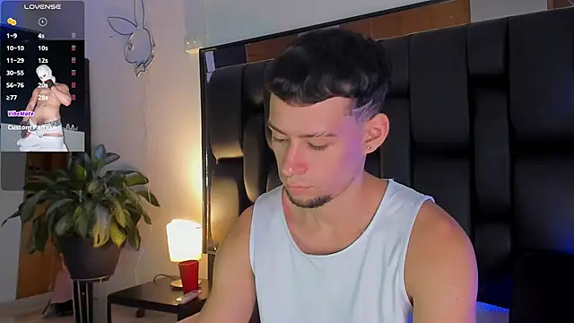 JadeSmiith  online show from 09-08-25, 10:20