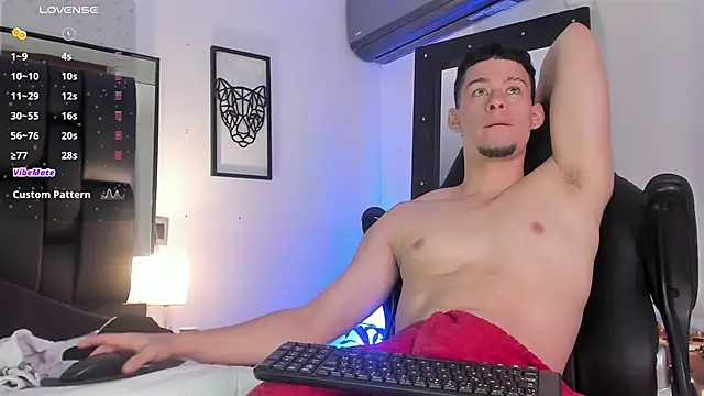 JadeSmiith  online show from 03-22-25, 10:15