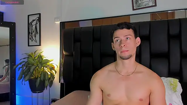 JadeSmiith  online show from 11-24-25, 10:43