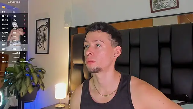 JadeSmiith  online show from 10-13-25, 10:21