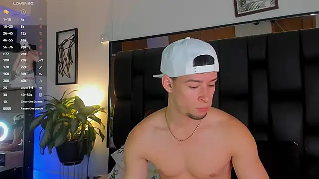 JadeSmiith  online show from 11-26-25, 10:43