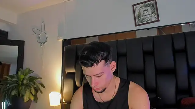 JadeSmiith  online show from 09-10-25, 10:31