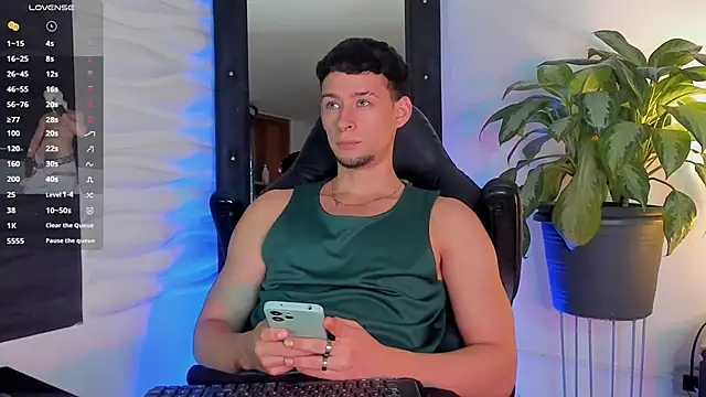 JadeSmiith  online show from 01-14-26, 11:19