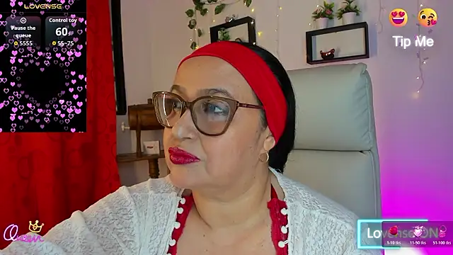 Gia Nahomi online show from 02-22-26, 09:16