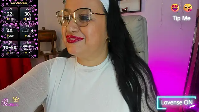 Gia Nahomi online show from 02-16-26, 10:40