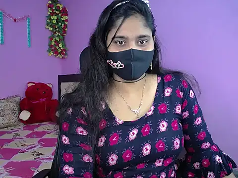 Hot Maleka online show from 02-10-26, 04:06