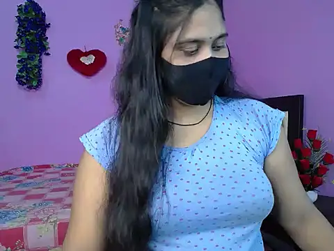 Hot Maleka online show from 04-23-26, 04:41