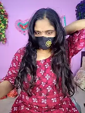 Hot Maleka online show from 12-22-25, 01:44