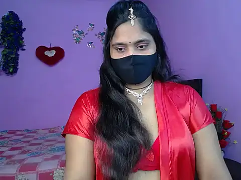 Hot Maleka online show from 05-10-26, 04:31