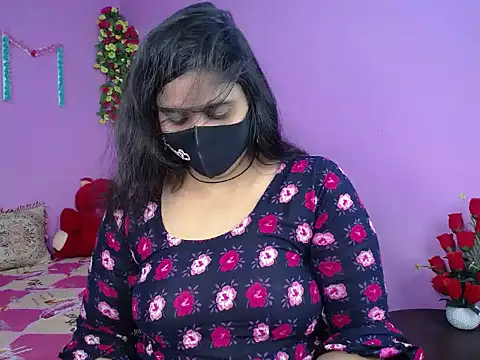 Hot Maleka online show from 02-08-26, 04:48