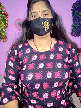 Hot Maleka online show from 12-19-25, 01:20