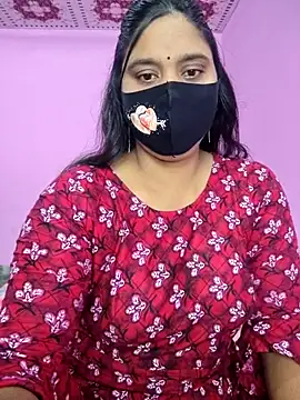 Hot Maleka online show from 10-13-25, 01:29