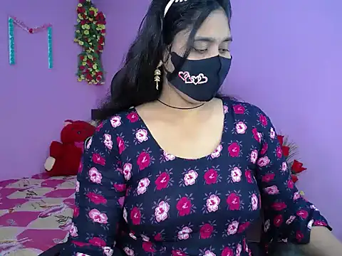 Hot Maleka online show from 02-06-26, 04:36