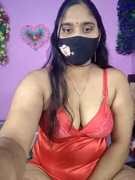 Hot Maleka online show from 11-28-25, 02:06