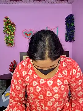 Hot Maleka online show from 11-05-25, 04:21