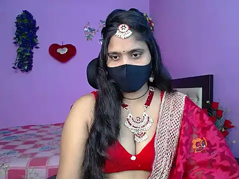 Hot Maleka online show from 05-12-26, 04:46