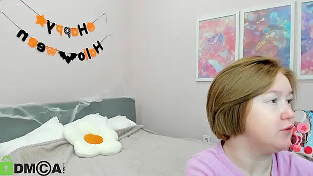 Sara Robinson online show from 11-03-25, 02:17