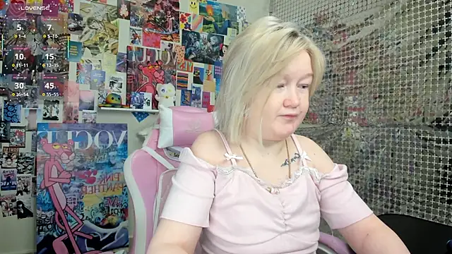 Sara Robinson online show from 03-27-26, 03:04