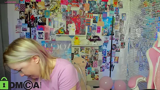 Sara Robinson online show from 10-06-25, 07:09