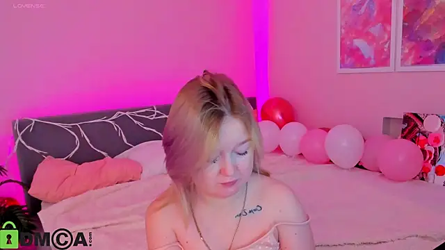 Sara Robinson online show from 10-05-25, 02:35