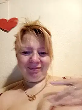 Lauri scherri online show from 12-01-25, 06:36