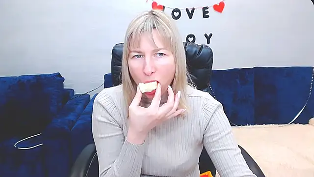 Incredible Ariela online show from 11-06-25, 10:30