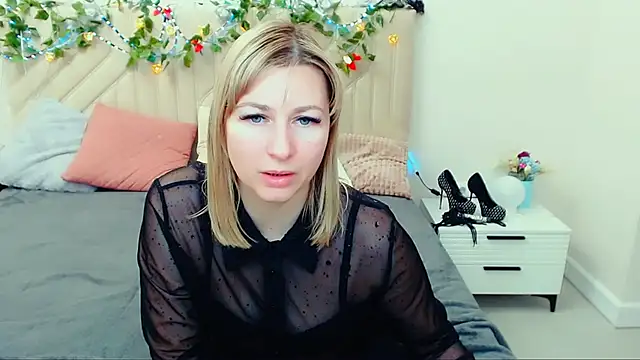 Incredible Ariela online show from 03-10-26, 03:38