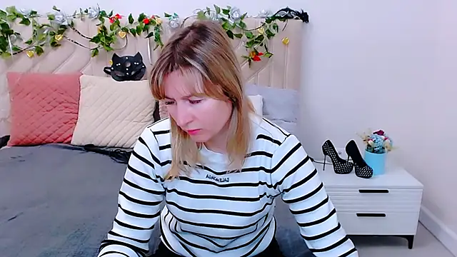 Incredible Ariela online show from 02-26-26, 06:35