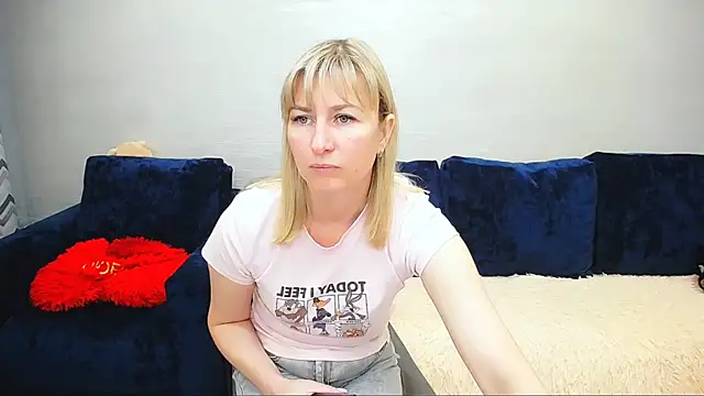 Snapshot of Incredible_Ariela chatting on 07-06-26, 10:22 Incredible Ariela online show from 07-06-26, 10:22