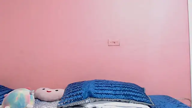 Vicky Love  online show from 01-12-26, 11:17