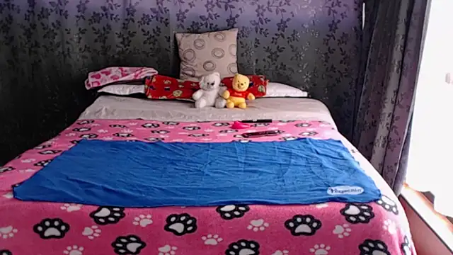 miia-big1boobs  online show from 05-10-26, 06:21