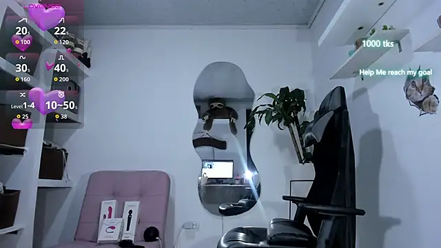 emily palmeer online show from 09-19-25, 10:52