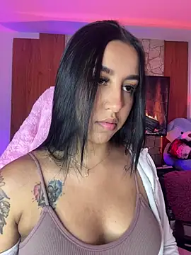 Tamara Roberts1 online show from 04-03-26, 03:24