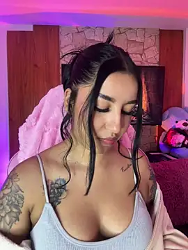 Tamara Roberts1 online show from 04-23-26, 02:40