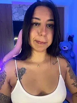 Tamara Roberts1 online show from 11-10-25, 02:27