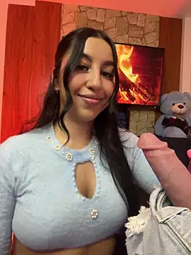 Tamara Roberts1 online show from 05-15-26, 12:30