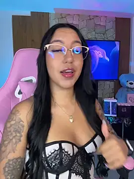 Tamara Roberts1 online show from 03-09-25, 05:33