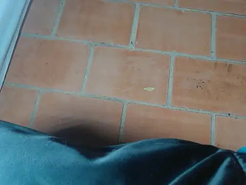 Snapshot of littlegoldenangels chatting on 11-04-25, 06:01 littlegoldenangels online show from 11-04-25, 06:01