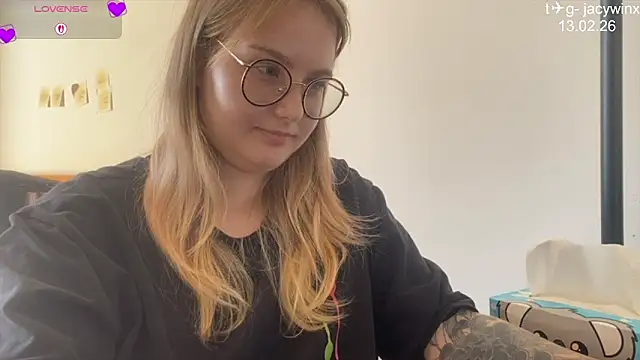 JacyWinslat online show from 02-13-26, 08:47